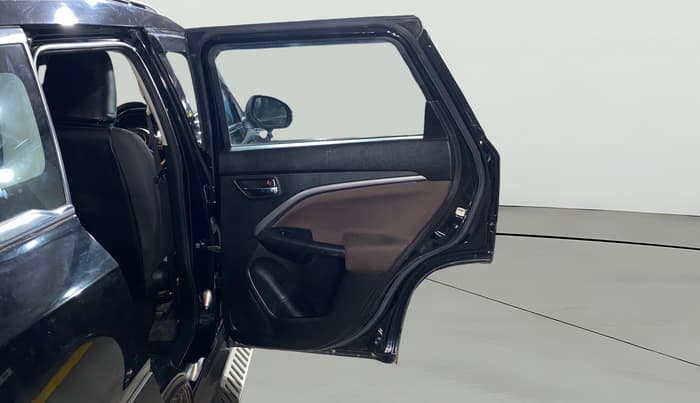 2023 Maruti BREZZA ZXI + SMART HYBRID, Petrol, Manual, 14,576 km, RHS Rear Door