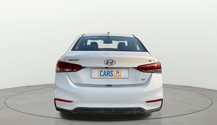 2017 Hyundai Verna 1.6 VTVT SX (O) AT, Petrol, Automatic, 43,429 km, Back/Rear