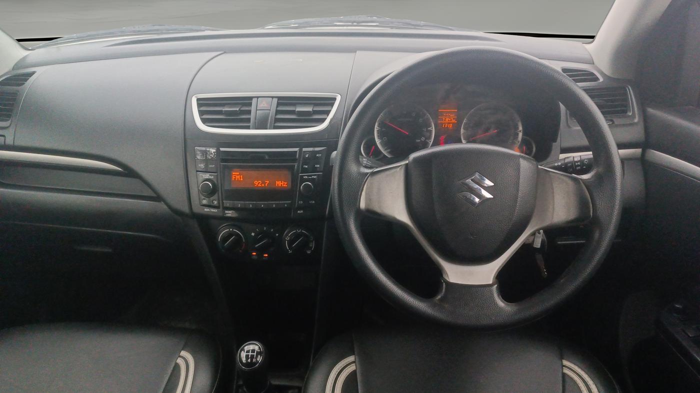 2017 Maruti Swift VXI, Petrol, Manual, 71,846 km, Steering Wheel Close Up