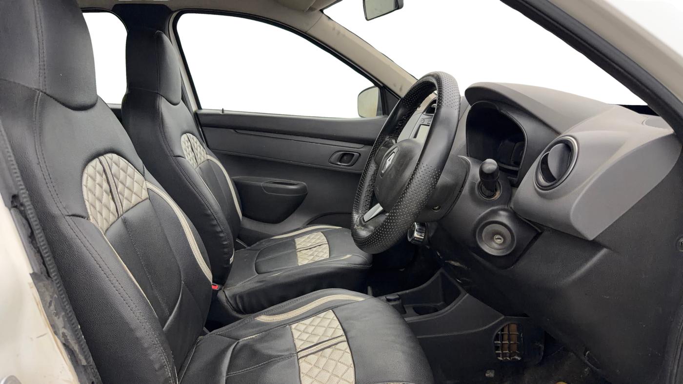 2017 Renault Kwid RXT 1.0 AMT, Petrol, Automatic, 94,303 km, Right Side Front Door Cabin