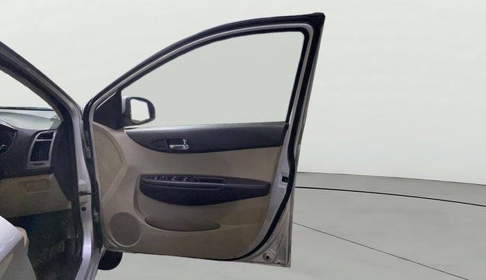 2013 Hyundai i20 SPORTZ 1.2, Petrol, Manual, 53,130 km, RHS Front Door