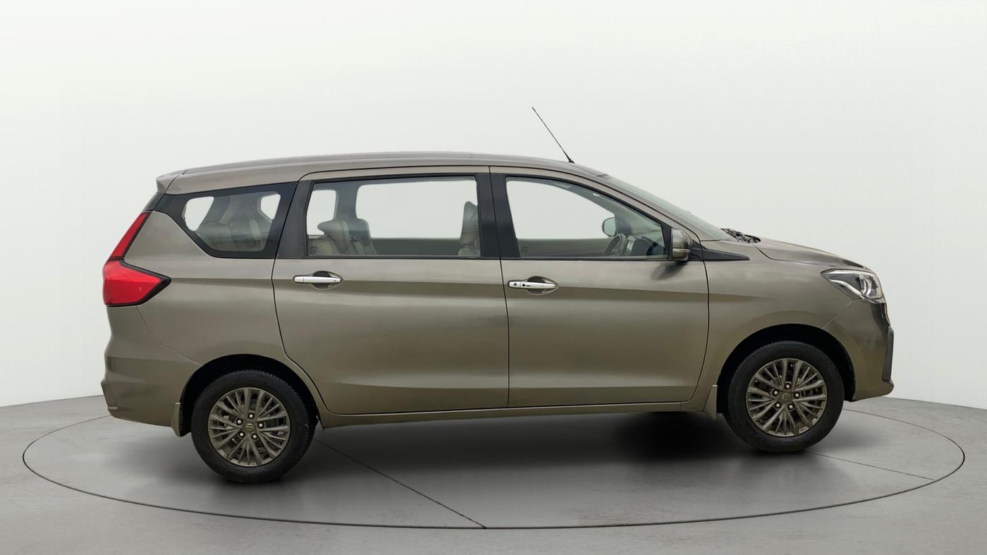 2019 Maruti Ertiga ZXI+ SHVS, Petrol, Manual, 82,157 km, Right Side View
