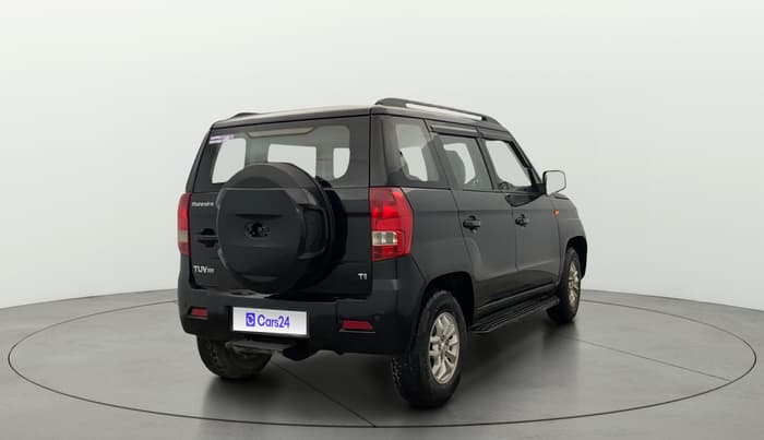 2016 Mahindra TUV300 T8, Diesel, Manual, 1,26,142 km, Right Back Diagonal