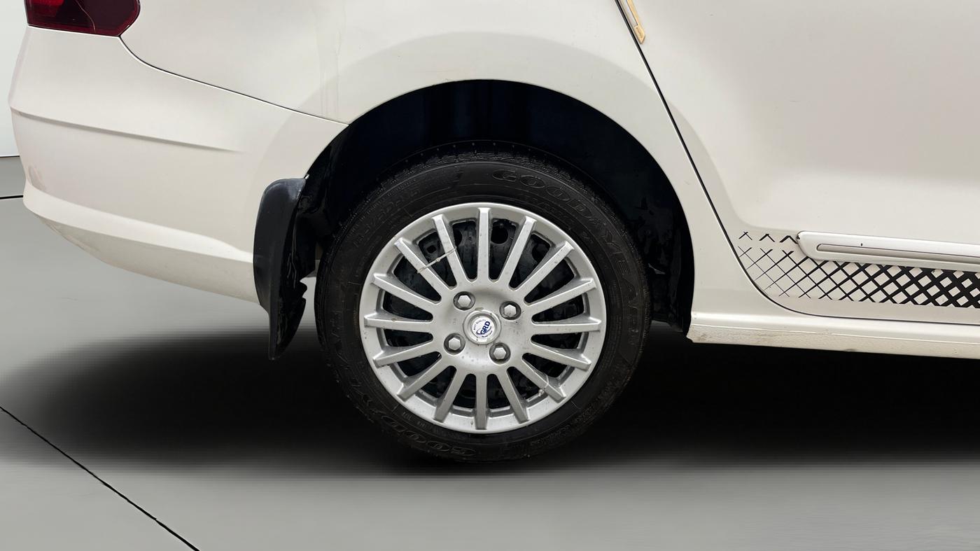 2020 Skoda Rapid ACTIVE 1.0 TSI, Petrol, Manual, 67,815 km, Right Rear Wheel