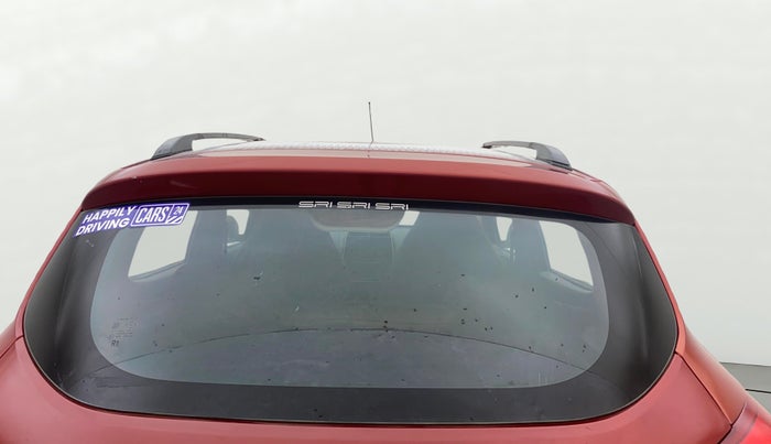 2017 Renault Kwid 1.0 RXL 02 Anniversary Edition, Petrol, Manual, 70,384 km, Rear Windshield