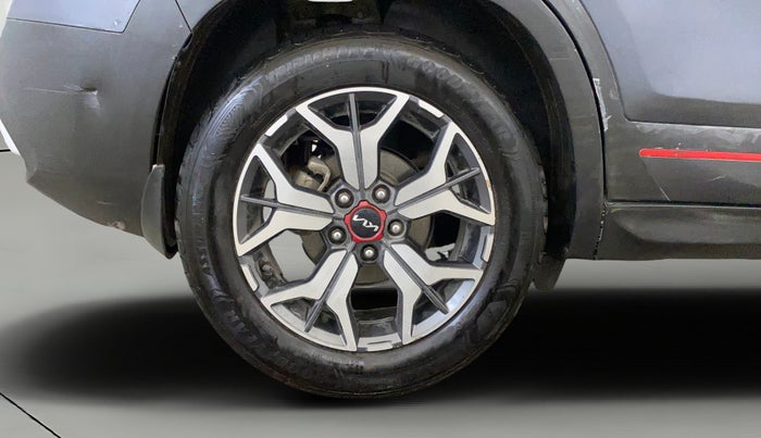 2021 KIA SELTOS GTX PLUS AT 1.5 DIESEL, Diesel, Automatic, 99,116 km, Right Rear Wheel