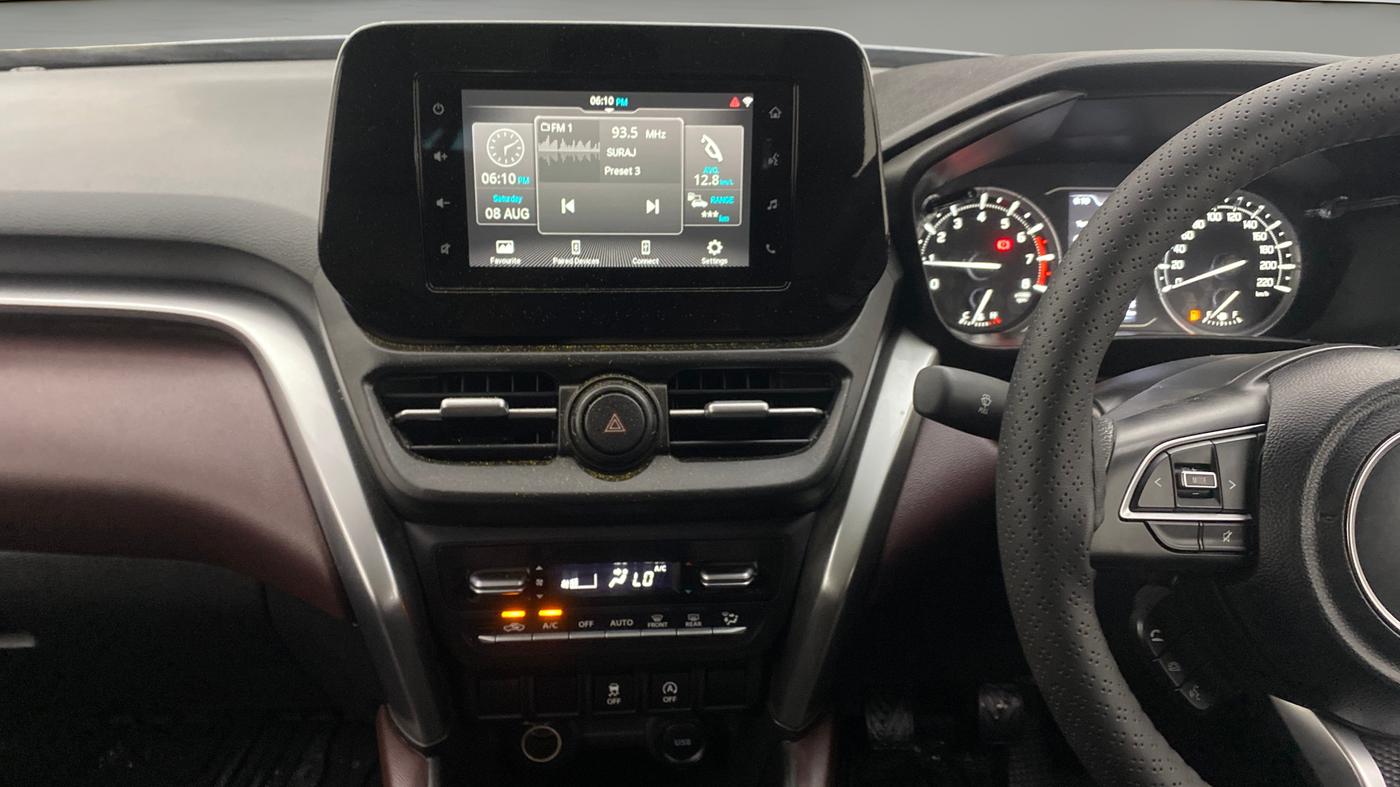 2025 Maruti Grand Vitara DELTA SMART HYBRID, Petrol, Manual, 9,324 km, Air Conditioner