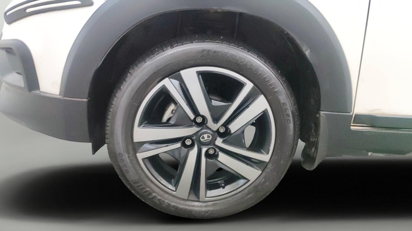 2024 Tata TIAGO NRG XZ AMT, Petrol, Automatic, 12,818 km, Left Front Wheel