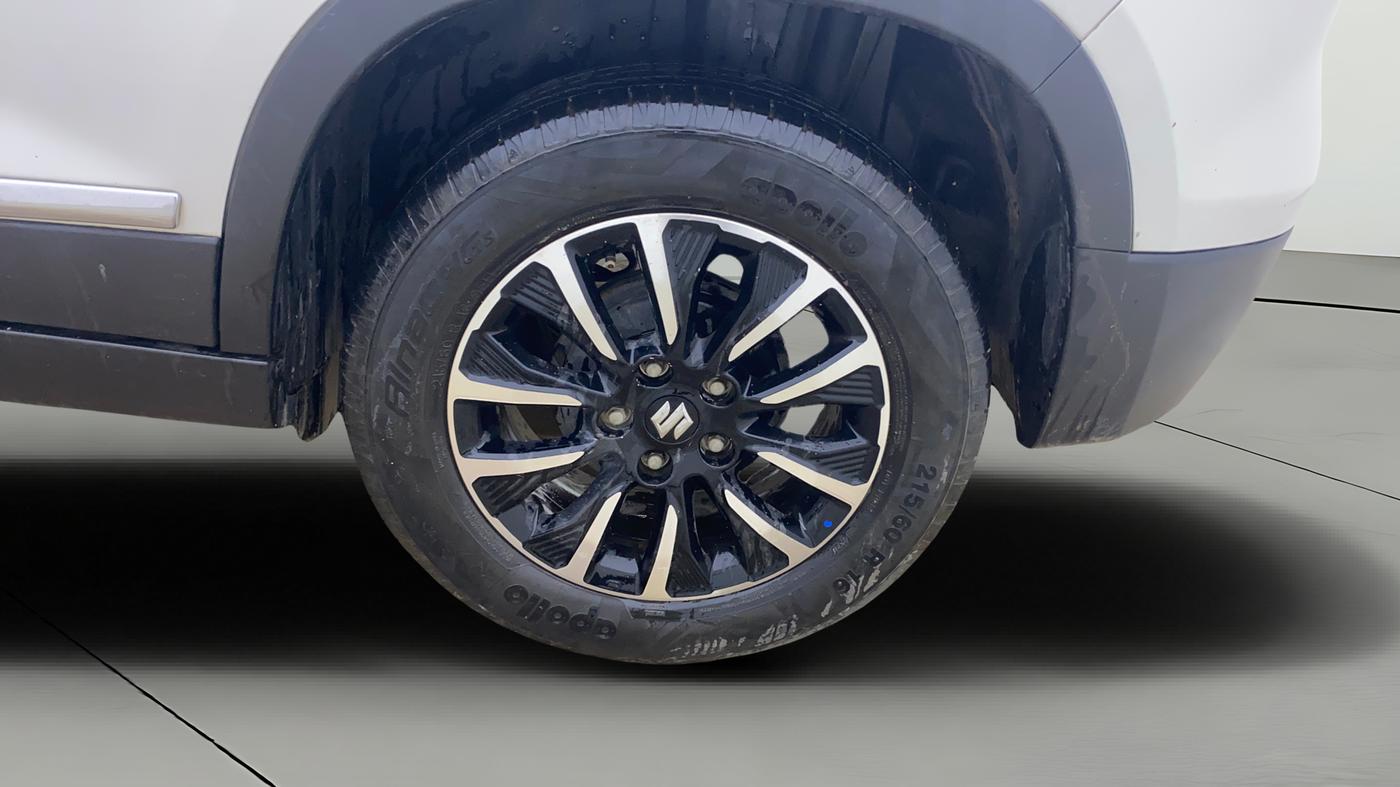 2020 Maruti Vitara Brezza ZXI PLUS, CNG, Manual, 82,423 km, Left Rear Wheel