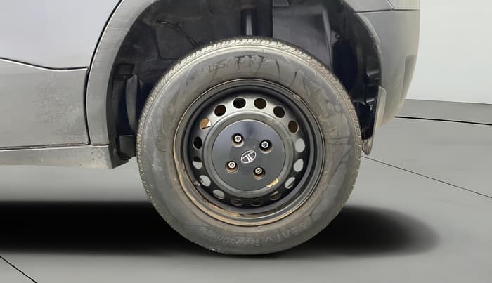 2023 Tata PUNCH PURE MT, Petrol, Manual, 19,777 km, Left Rear Wheel