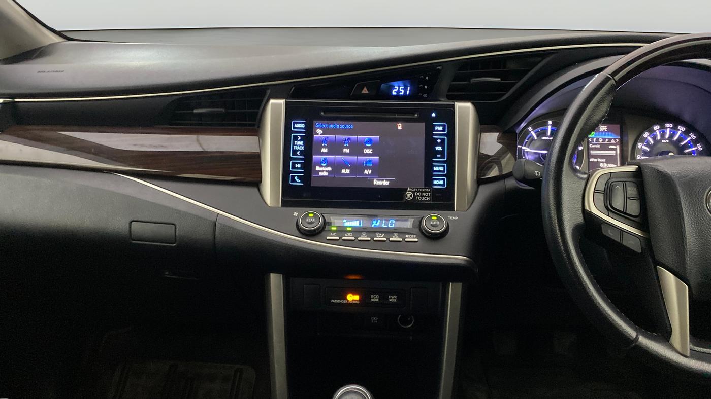 2019 Toyota Innova Crysta 2.4 VX 8 STR, Diesel, Manual, 80,404 km, Air Conditioner