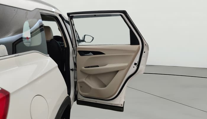 2021 MG HECTOR SHARP 1.5 PETROL CVT, Petrol, Automatic, 43,365 km, RHS Rear Door