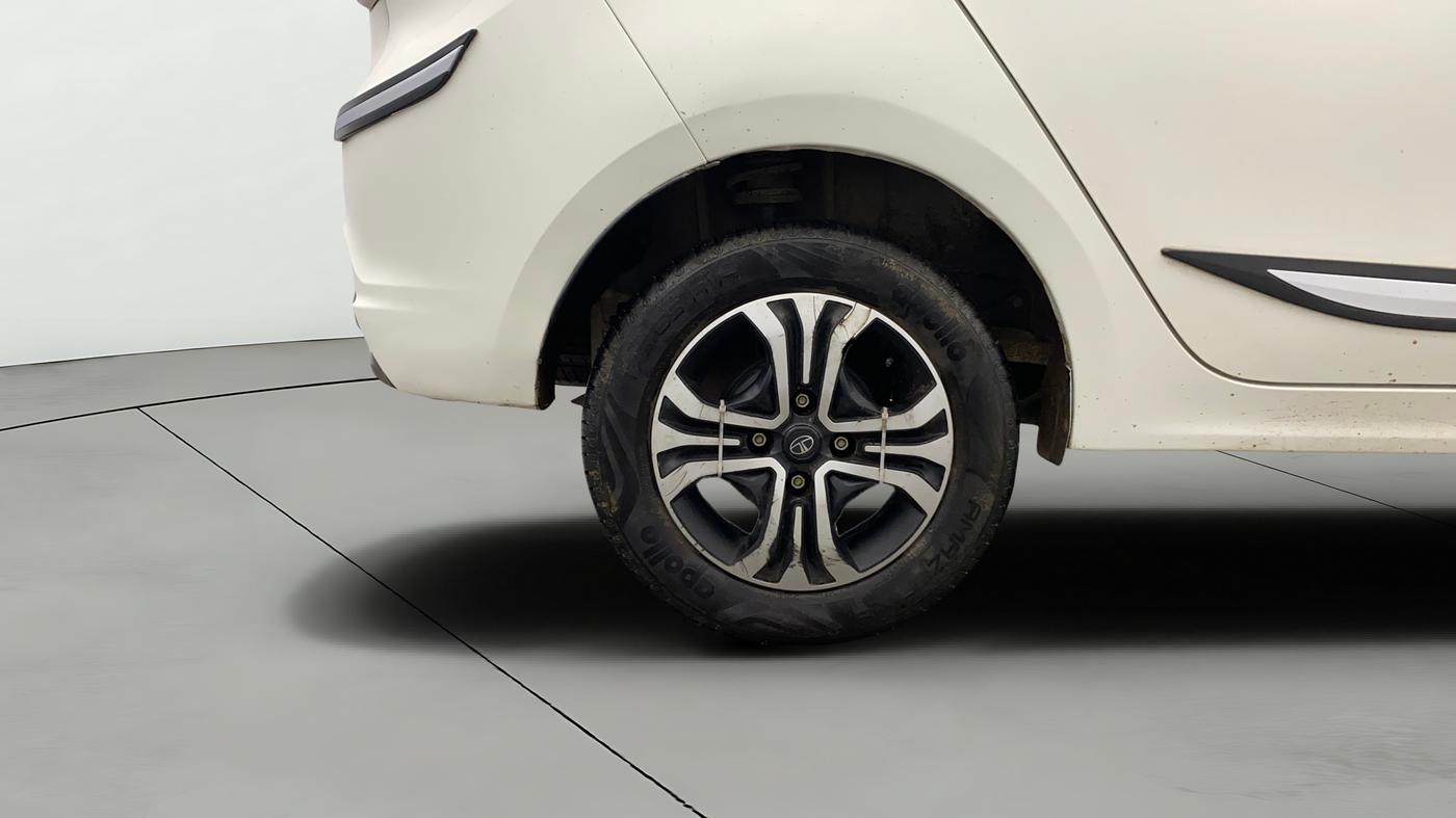 2024 Tata TIGOR XZA Plus iCNG , CNG, Automatic, 26,268 km, Right Rear Wheel
