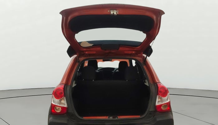 2014 Toyota Etios CROSS 1.2 G, Petrol, Manual, 54,628 km, Boot Door Open