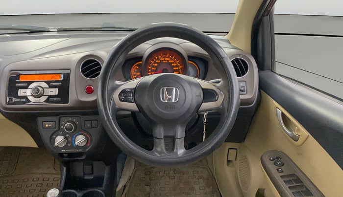 2013 Honda Amaze 1.5L I-DTEC VX, Diesel, Manual, 1,13,330 km, Steering Wheel Close Up