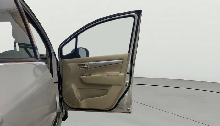 2013 Maruti Ertiga VXI ABS, Petrol, Manual, 59,625 km, RHS Front Door