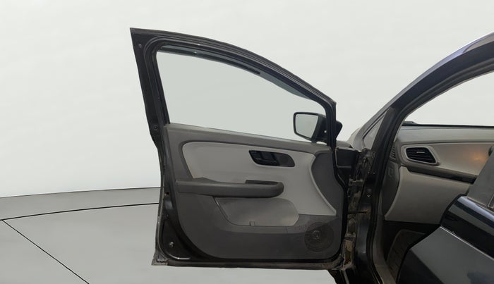 2021 Tata ALTROZ XE PETROL, Petrol, Manual, 49,668 km, LHS Front Door