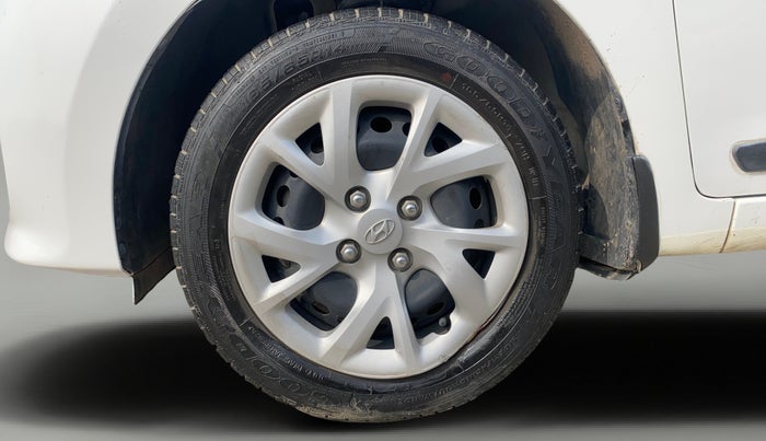 2020 Hyundai Grand i10 MAGNA 1.2 KAPPA VTVT, Petrol, Manual, 13,254 km, Left Front Wheel