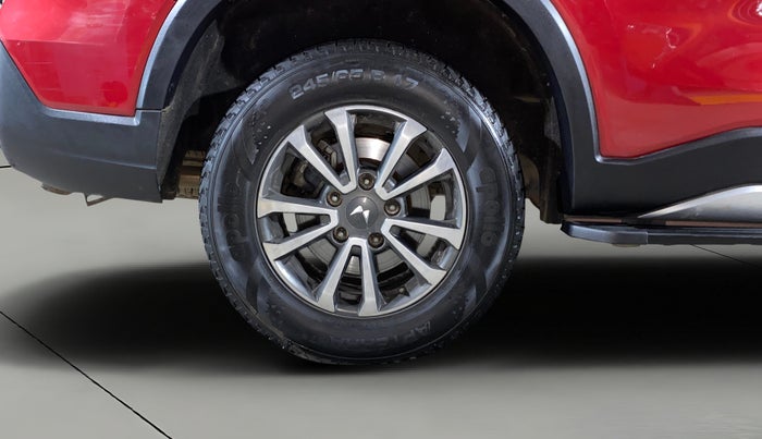 2023 Mahindra SCORPIO-N Z8 DIESEL MT 4WD 7 STR, Diesel, Manual, 33,984 km, Right Rear Wheel