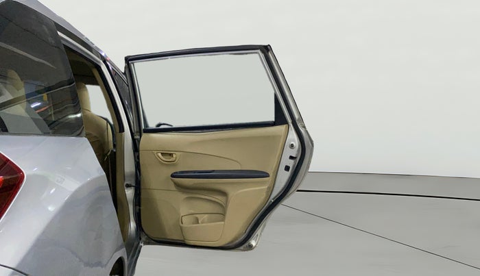 2014 Honda Mobilio 1.5L I-DTEC S, Diesel, Manual, 60,623 km, RHS Rear Door