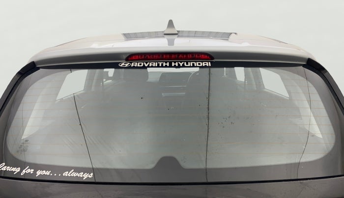 2022 Hyundai NEW I20 SPORTZ 1.2 AT, Petrol, Automatic, 25,306 km, Rear Windshield