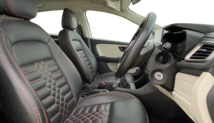 2022 Tata ALTROZ XM PLUS PETROL, Petrol, Manual, 52,809 km, Right Side Front Door Cabin