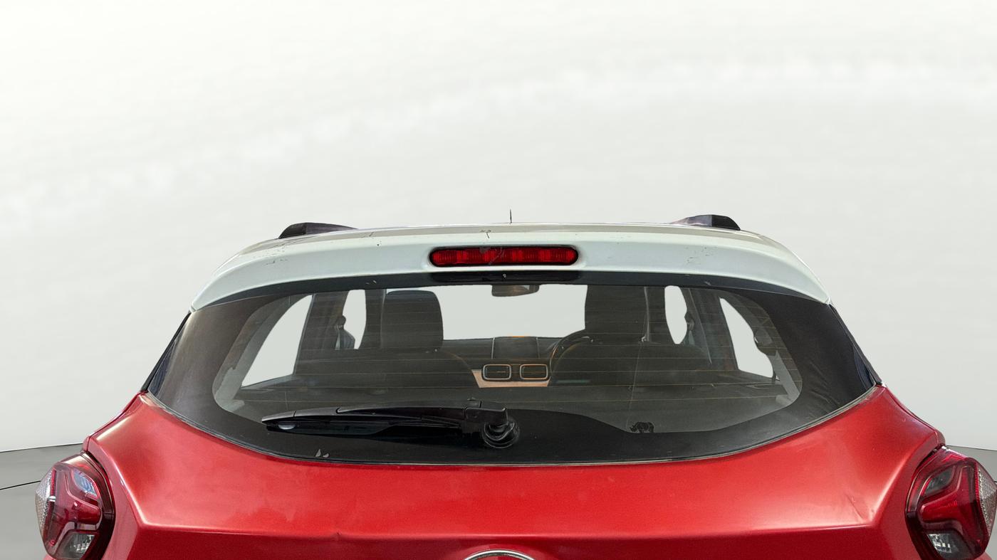 2022 Tata PUNCH  ACCOMPLISHED AMT CAMO EDITION, Petrol, Automatic, 33,734 km, Rear Windshield