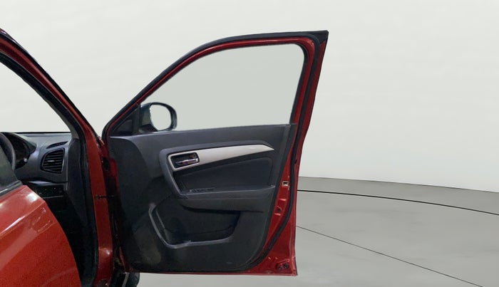 2017 Maruti Vitara Brezza ZDI, Diesel, Manual, 92,955 km, RHS Front Door