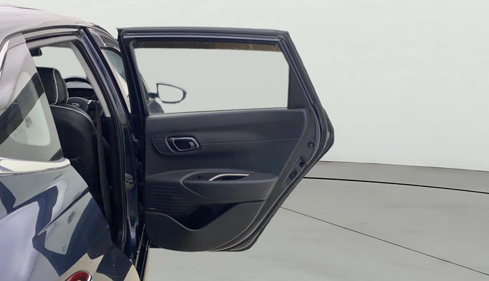 2021 Hyundai NEW I20 ASTA (O) 1.2 MT, Petrol, Manual, 31,652 km, RHS Rear Door