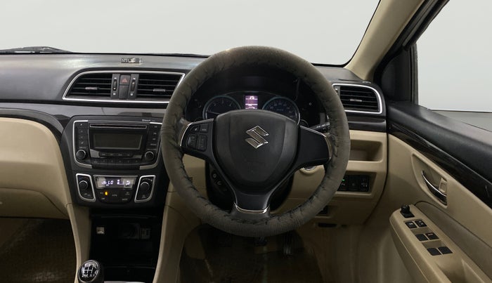 2016 Maruti Ciaz ZDI SHVS, Diesel, Manual, 96,461 km, Steering Wheel Close Up