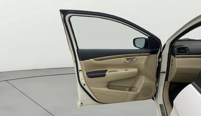 2022 Maruti Ciaz SIGMA 1.5 SHVS MT  PETROL, Petrol, Manual, 45,251 km, LHS Front Door