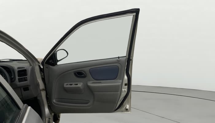 2013 Maruti Alto K10 VXI, Petrol, Manual, 71,705 km, RHS Front Door