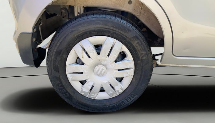 2019 Maruti Alto LXI, Petrol, Manual, 32,960 km, Right Rear Wheel