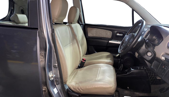 2016 Maruti Wagon R 1.0 VXI, Petrol, Manual, 51,461 km, Right Side Front Door Cabin