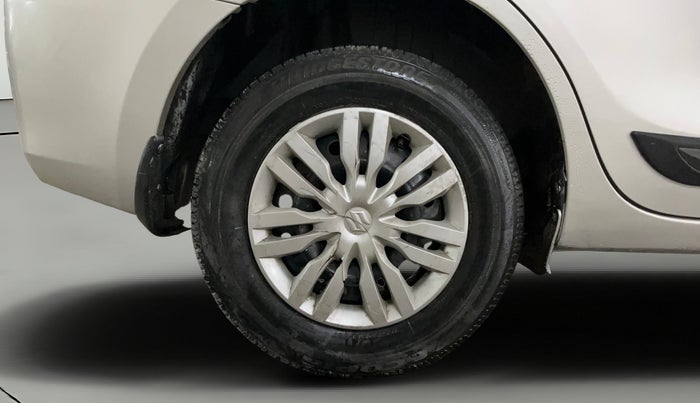 2018 Maruti Dzire LXI, Petrol, Manual, 87,050 km, Right Rear Wheel