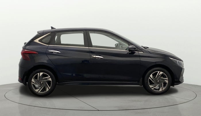 2022 Hyundai NEW I20 ASTA 1.2 MT, Petrol, Manual, 19,816 km, Right Side View