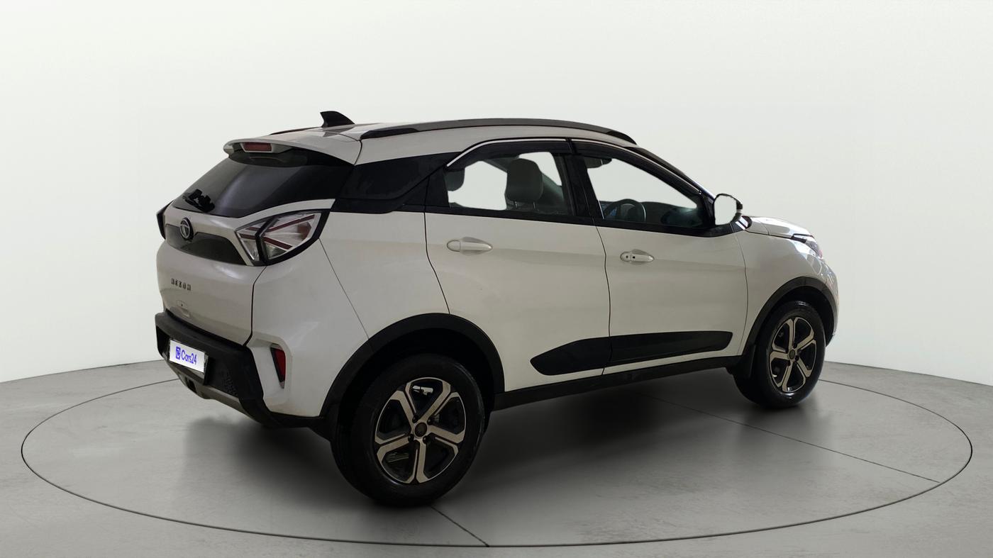 2023 Tata NEXON XZA PLUS LUX SUNROOF DUAL TONE PETROL, Petrol, Automatic, 32,350 km, Right Back Diagonal