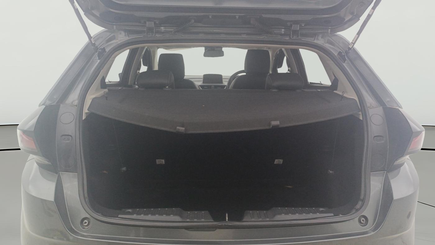 2021 Tata ALTROZ XZ PLUS DIESEL, Diesel, Manual, 45,025 km, Boot Open Zoomed View