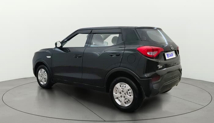 2022 Mahindra XUV300 W4 1.2 PETROL, Petrol, Manual, 1,07,747 km, Left Back Diagonal