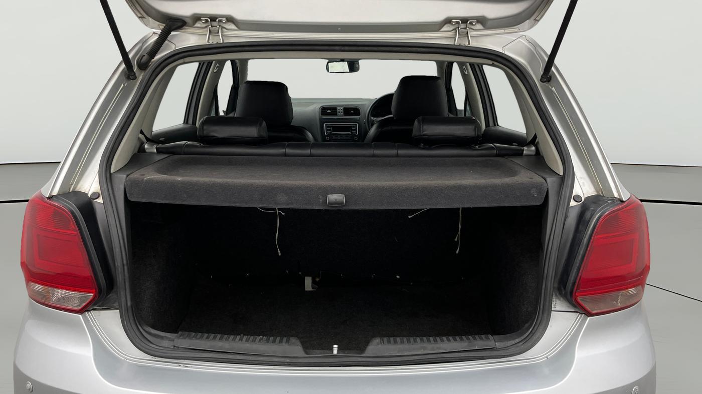 2014 Volkswagen Polo COMFORTLINE 1.5L, Diesel, Manual, 86,266 km, Boot Open Zoomed View