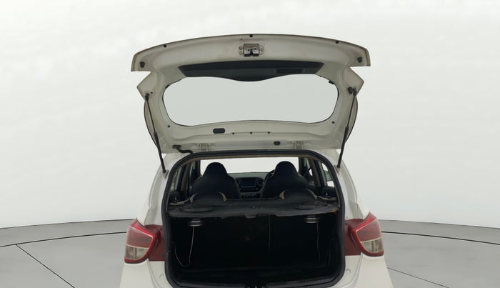 2018 Hyundai Grand i10 SPORTZ 1.2 KAPPA VTVT, Petrol, Manual, 68,907 km, Boot Door Open