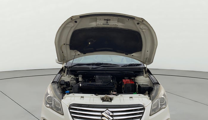 2016 Maruti Ciaz ZXI, Petrol, Manual, 49,976 km, Open Bonet