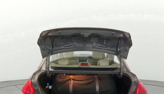 2015 Maruti Swift Dzire VXI, CNG, Manual, 72,724 km, Boot Door Open