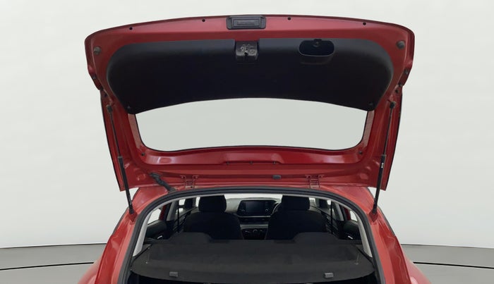 2021 Hyundai NEW I20 SPORTZ 1.2 AT, Petrol, Automatic, 32,918 km, Boot Door Open