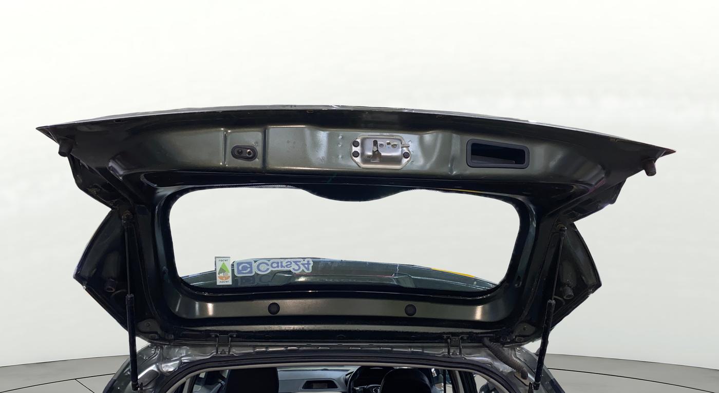 2022 Tata NEXON XM SUNROOF PETROL, CNG, Manual, 29,802 km, Boot Door Open