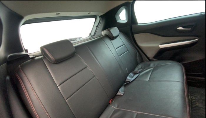 2021 Nissan MAGNITE XL, Petrol, Manual, 20,647 km, Right Side Rear Door Cabin