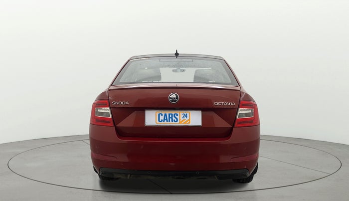 2017 Skoda Octavia STYLE PLUS AT 1.8 TSI, Petrol, Automatic, 1,14,712 km, Back/Rear