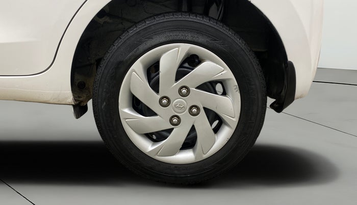 2018 Hyundai NEW SANTRO SPORTZ CNG, CNG, Manual, 94,346 km, Left Rear Wheel