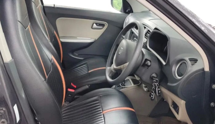 2016 Maruti Alto K10 VXI AMT, Petrol, Automatic, 98,169 km, Right Side Front Door Cabin