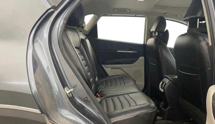 2022 KIA SONET HTX 1.5, Diesel, Manual, 65,068 km, Right Side Rear Door Cabin